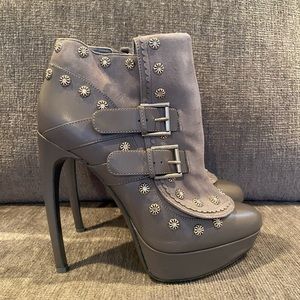 Alexander McQueen Bootie